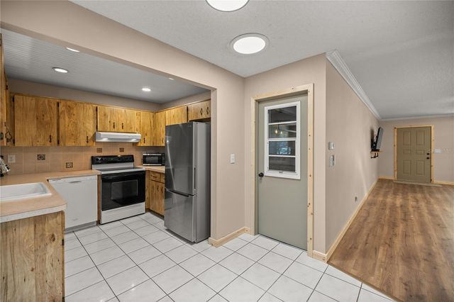8637 SW 97TH LANE ROAD A, Ocala, FL 34481