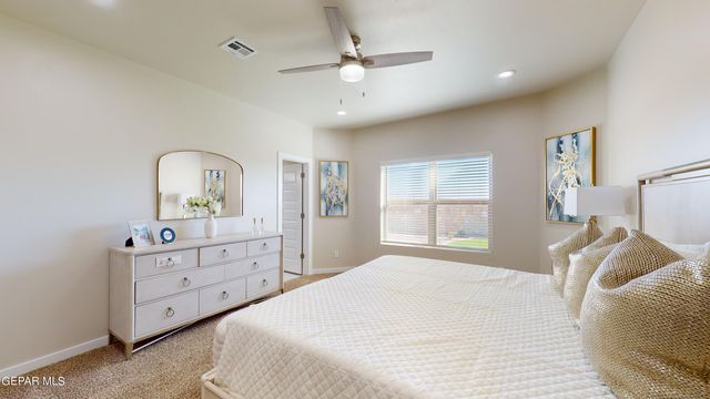12872 Kingsbury Avenue, Horizon City, TX 79928