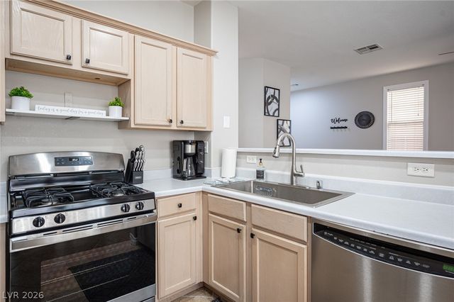 641 Solitude Point Avenue, Henderson, NV 89012