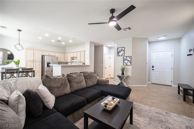 641 Solitude Point Avenue, Henderson, NV 89012