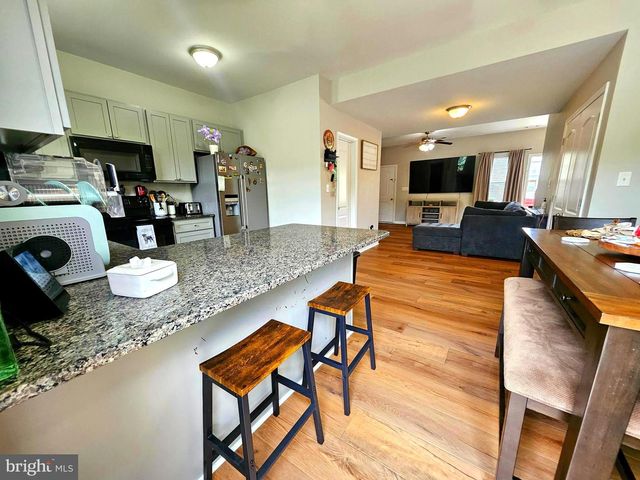 40 BEAULAH CT, Bunker Hill, WV 25413