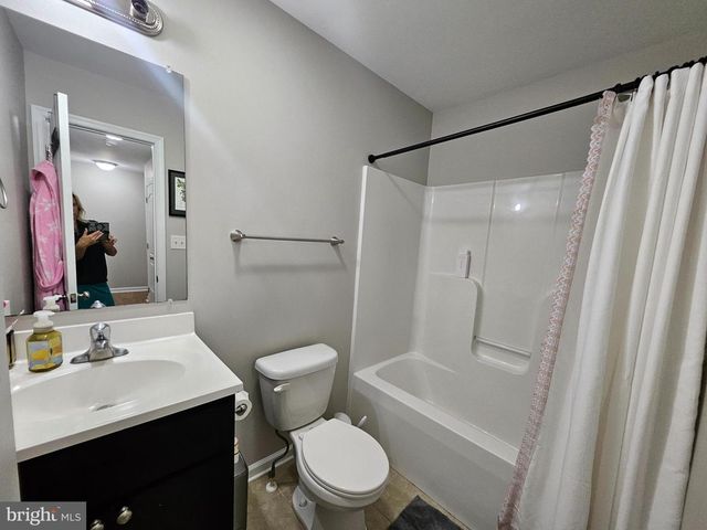 40 BEAULAH CT, Bunker Hill, WV 25413