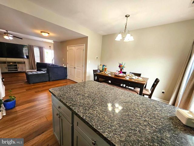 40 BEAULAH CT, Bunker Hill, WV 25413