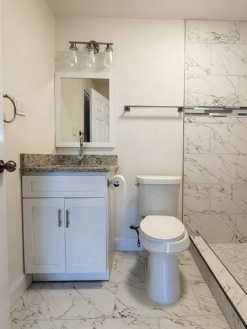 315 W Dexter Street, Sherman, TX 75092