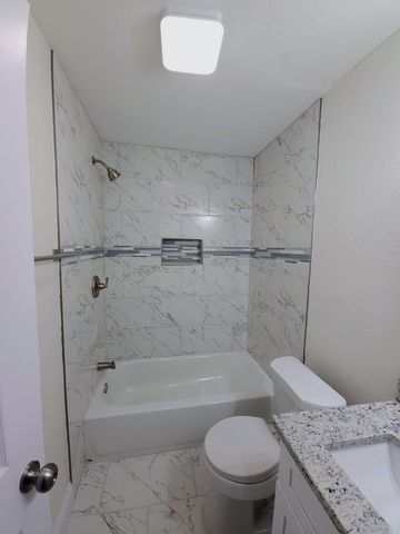 315 W Dexter Street, Sherman, TX 75092