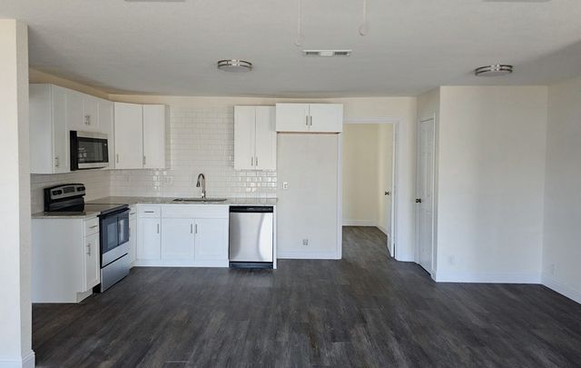 315 W Dexter Street, Sherman, TX 75092