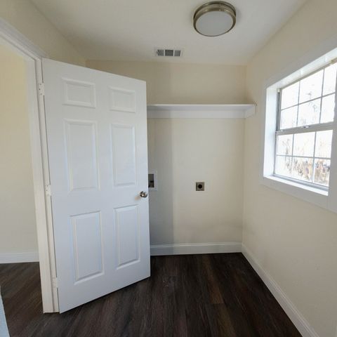 315 W Dexter Street, Sherman, TX 75092