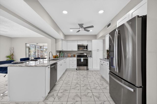 5110 PORPOISE PLACE, New Port Richey, FL 34652