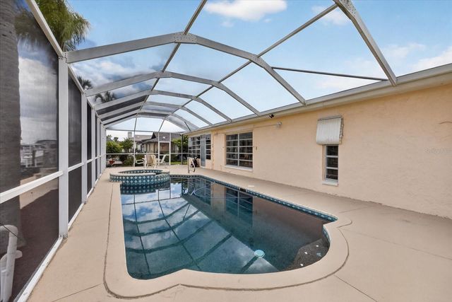5110 PORPOISE PLACE, New Port Richey, FL 34652