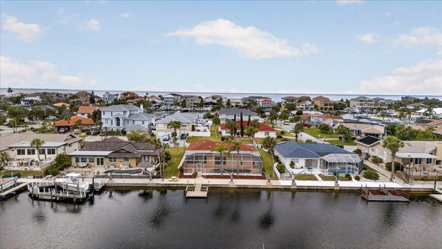 5110 PORPOISE PLACE, New Port Richey, FL 34652