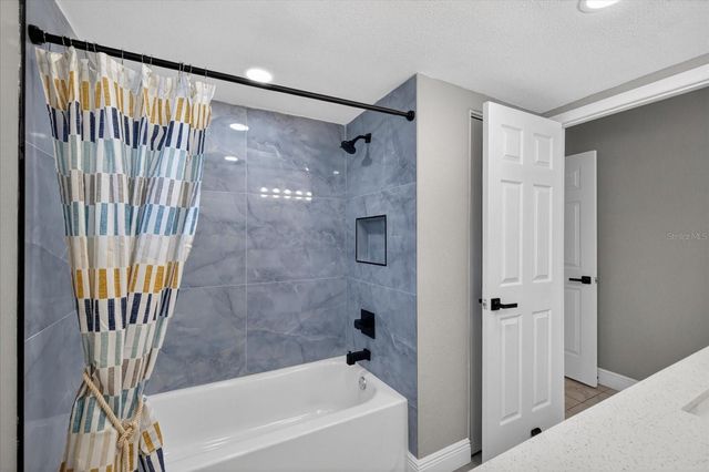 5110 PORPOISE PLACE, New Port Richey, FL 34652