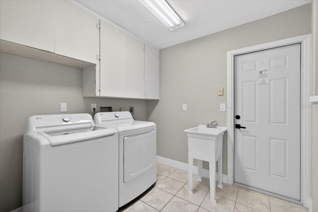 5110 PORPOISE PLACE, New Port Richey, FL 34652