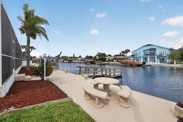 5110 PORPOISE PLACE, New Port Richey, FL 34652