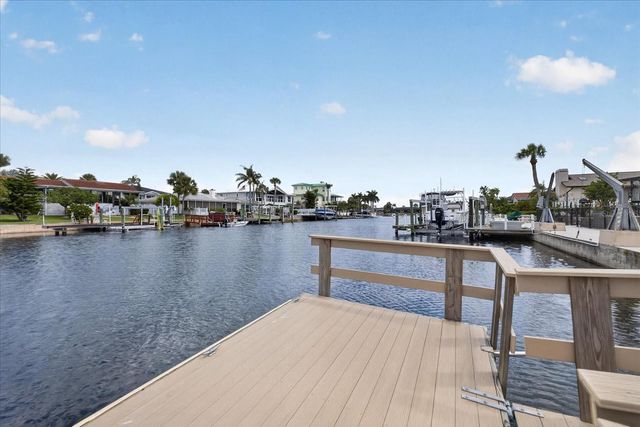 5110 PORPOISE PLACE, New Port Richey, FL 34652