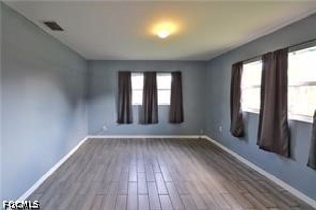 150 Brooks RD, North Fort Myers, FL 33917