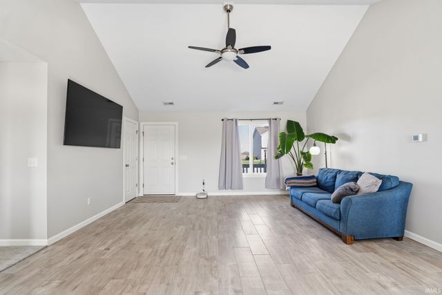 13658 Silk Tree Trail, Fort Wayne, IN 46814