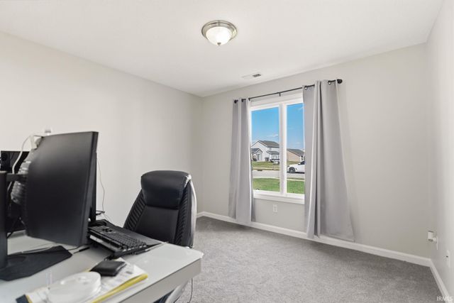 13658 Silk Tree Trail, Fort Wayne, IN 46814