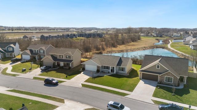 13658 Silk Tree Trail, Fort Wayne, IN 46814