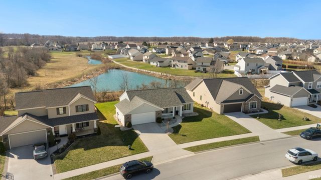 13658 Silk Tree Trail, Fort Wayne, IN 46814