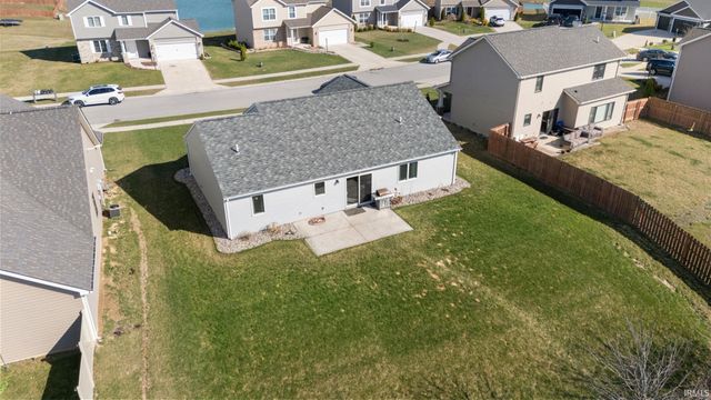 13658 Silk Tree Trail, Fort Wayne, IN 46814