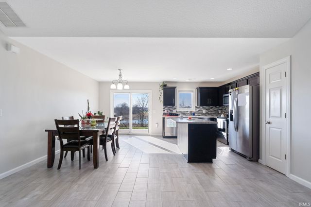 13658 Silk Tree Trail, Fort Wayne, IN 46814