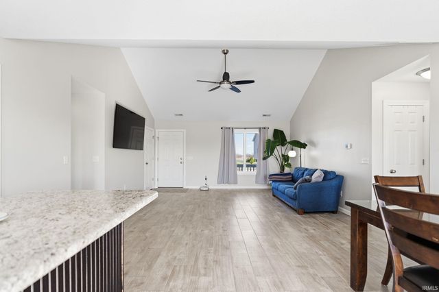 13658 Silk Tree Trail, Fort Wayne, IN 46814