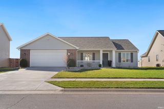 13658 Silk Tree Trail, Fort Wayne, IN 46814