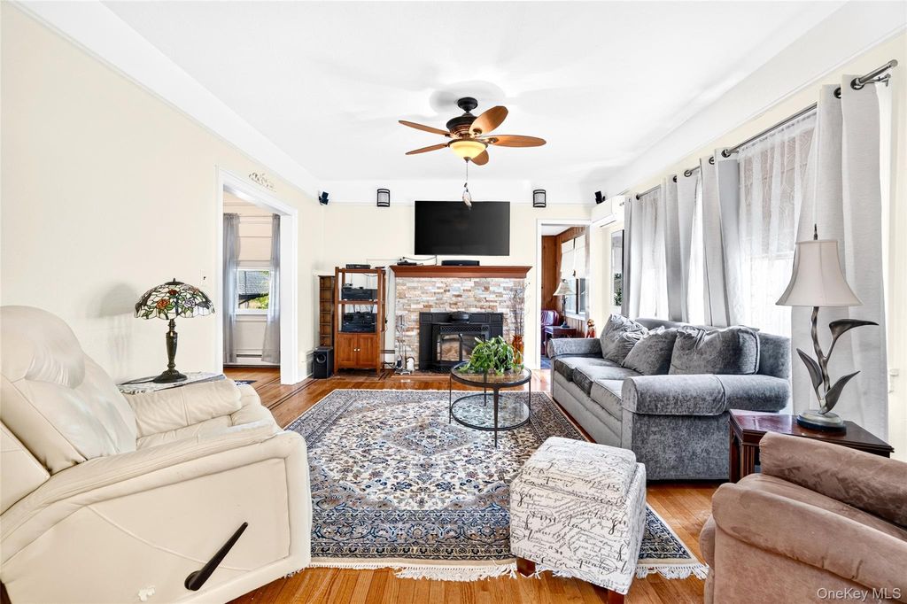 72 Hartsdale Road, Elmsford, NY 10523 — photo 3