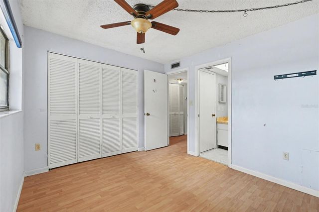 2650 COUNTRYSIDE BOULEVARD E 204, Clearwater, FL 33761