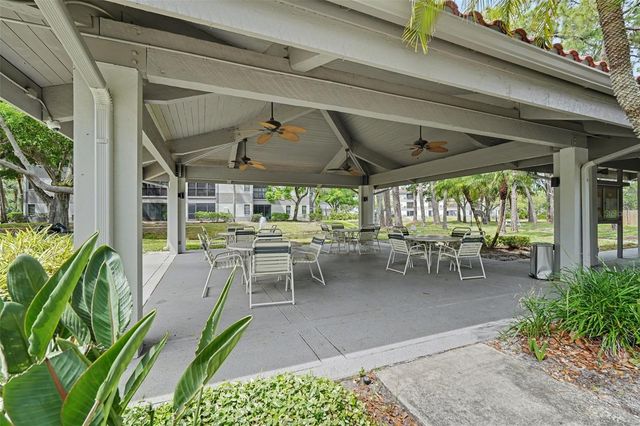 2650 COUNTRYSIDE BOULEVARD E 204, Clearwater, FL 33761