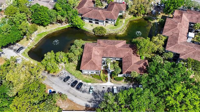 2650 COUNTRYSIDE BOULEVARD E 204, Clearwater, FL 33761