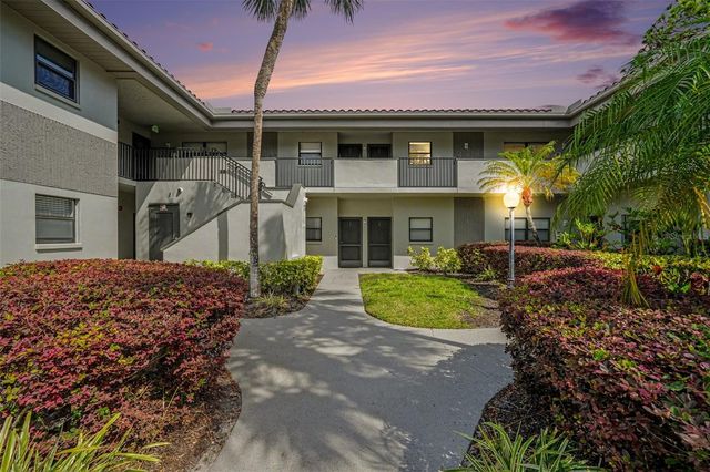 2650 COUNTRYSIDE BOULEVARD E 204, Clearwater, FL 33761