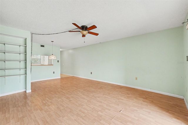 2650 COUNTRYSIDE BOULEVARD E 204, Clearwater, FL 33761