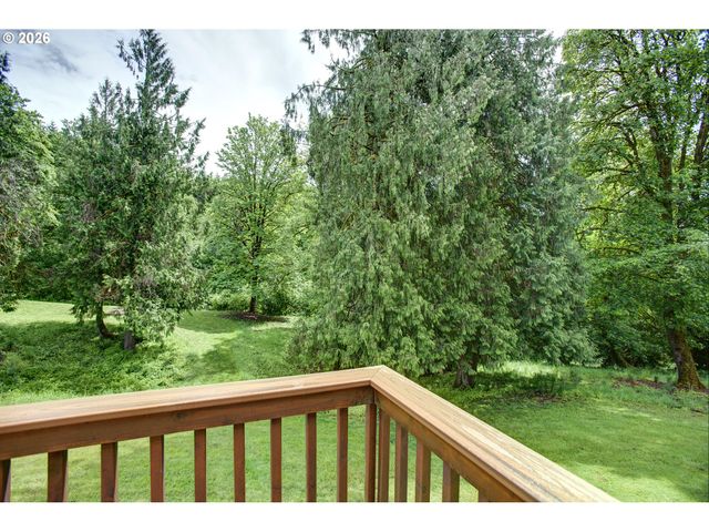 60300 Rays Way, St Helens, OR 97051