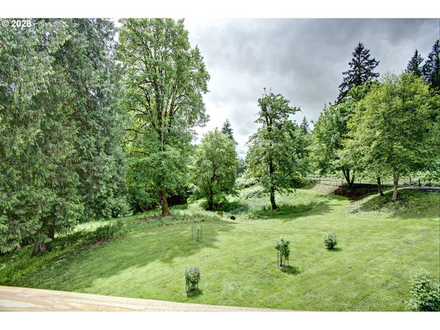 60300 Rays Way, St Helens, OR 97051