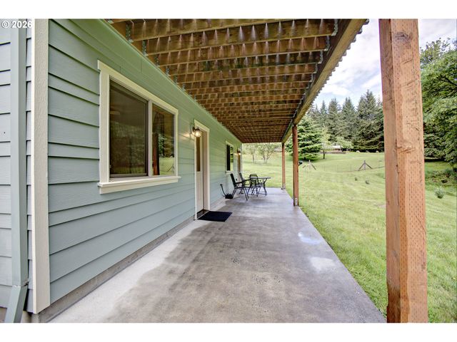 60300 Rays Way, St Helens, OR 97051