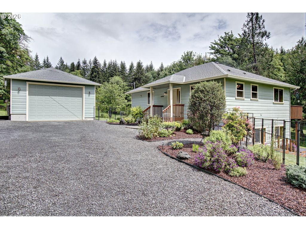60300 Rays Way, St Helens, OR 97051