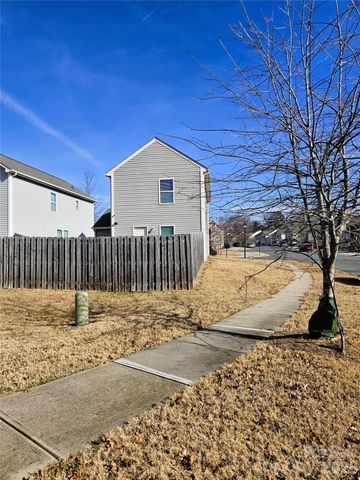 10703 Derryrush Drive, Charlotte, NC 28213