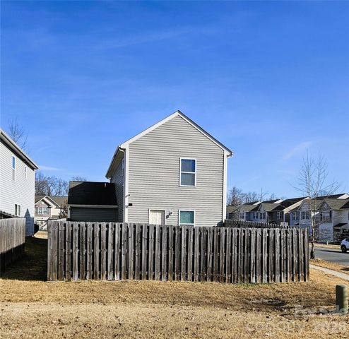 10703 Derryrush Drive, Charlotte, NC 28213