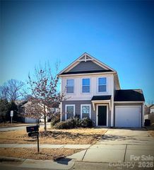 10703 Derryrush Drive, Charlotte, NC 28213