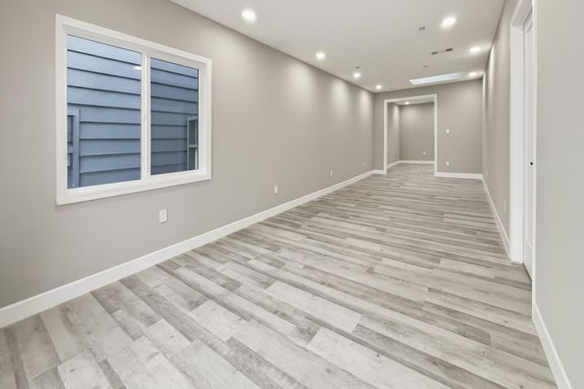 390 Guttenberg Street, Daly City, CA 94014