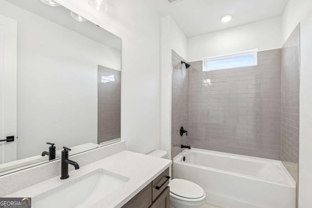 1049 Pine Bark Lane, Canton, GA 30114