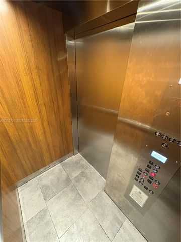 16215 NE 18th Ct 202, North Miami Beach, FL 33162