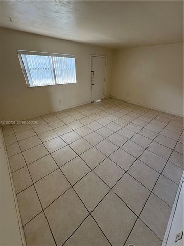 16215 NE 18th Ct 202, North Miami Beach, FL 33162