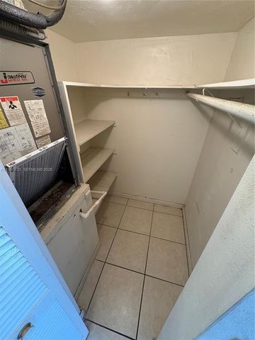 16215 NE 18th Ct 202, North Miami Beach, FL 33162