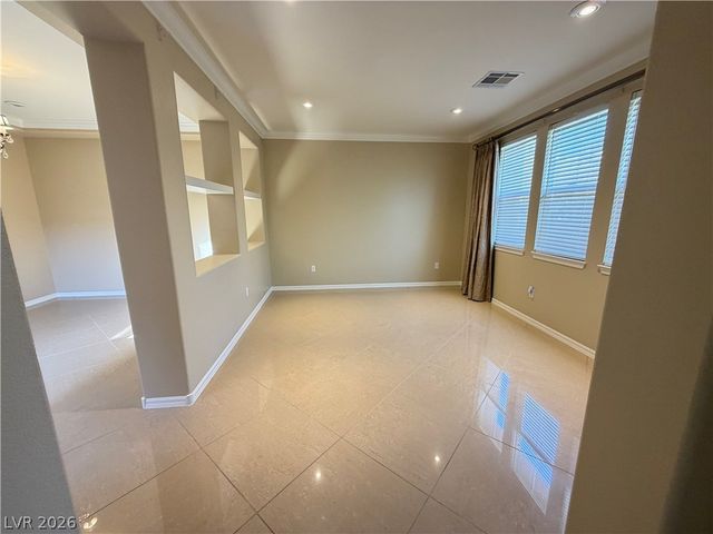 11398 Belmont Lake Drive 102, Las Vegas, NV 89135