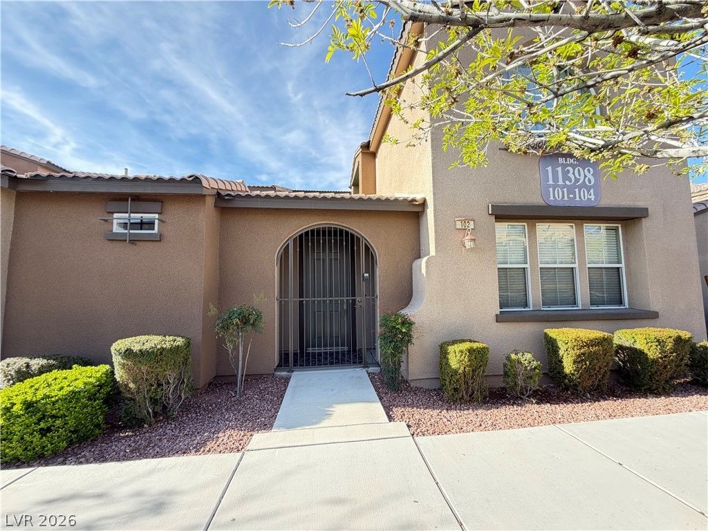 11398 Belmont Lake Drive 102, Las Vegas, NV 89135