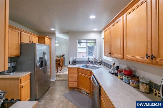 4165 Windy Av NE, Albany, OR 97322