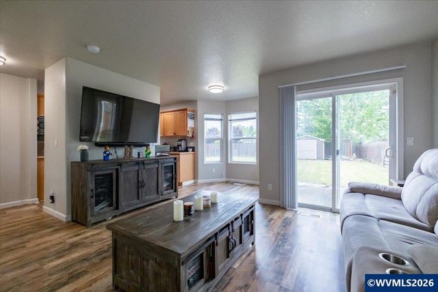 4165 Windy Av NE, Albany, OR 97322