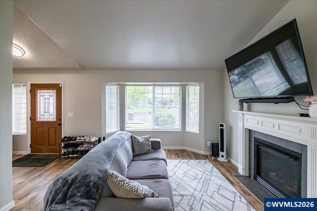 4165 Windy Av NE, Albany, OR 97322